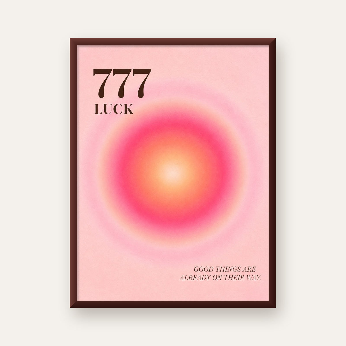 777 Luck Pembe Aura Poster — ceviz çerçeveli