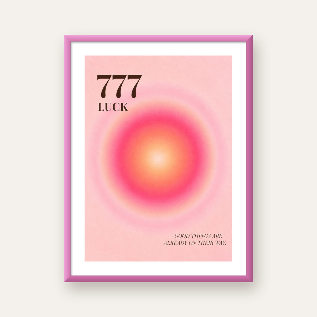 777 Luck Pembe Aura Poster — pembe çerçeveli paspartulu