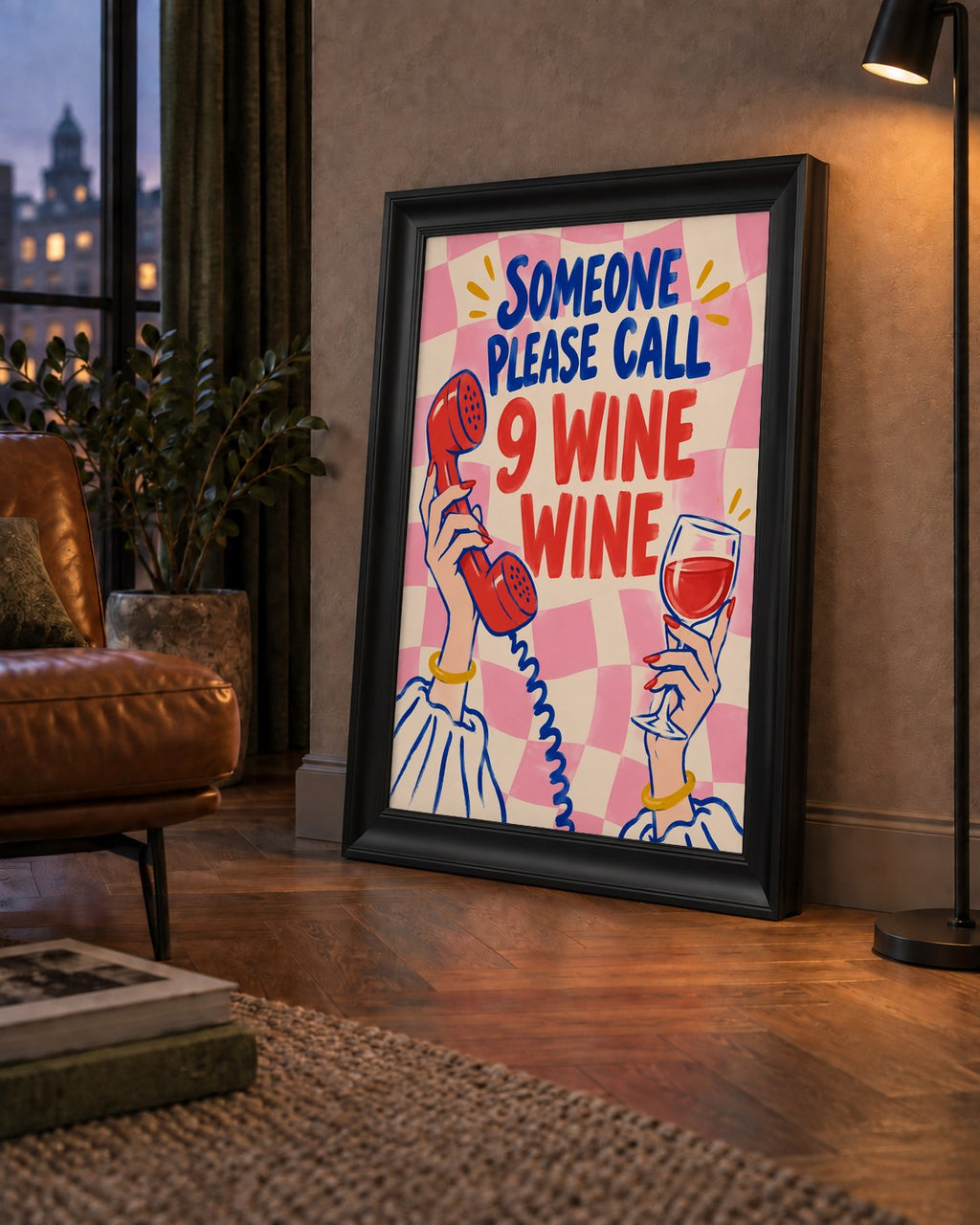 Eğlenceli Şarap & Telefon Poster – 9 Wine Wine İllüstrasyon — çerçeveli hâliyle bir ev duvarında
