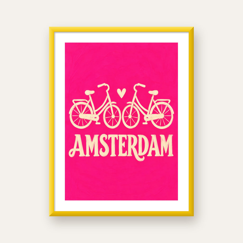 Amsterdam Temalı Bisiklet İllüstrasyonlu Canlı Pembe Poster — sarı çerçeveli paspartulu