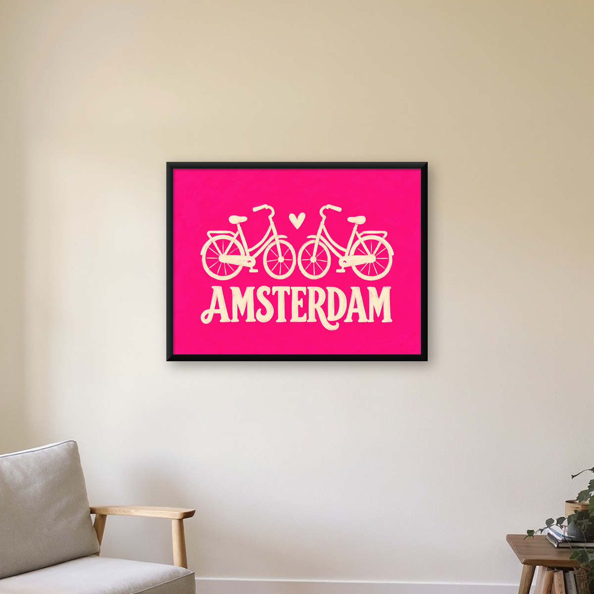 Amsterdam Temalı Bisiklet İllüstrasyonlu Canlı Pembe Poster — Yatay baskı, çerçeveli hâliyle bir ev duvarında
