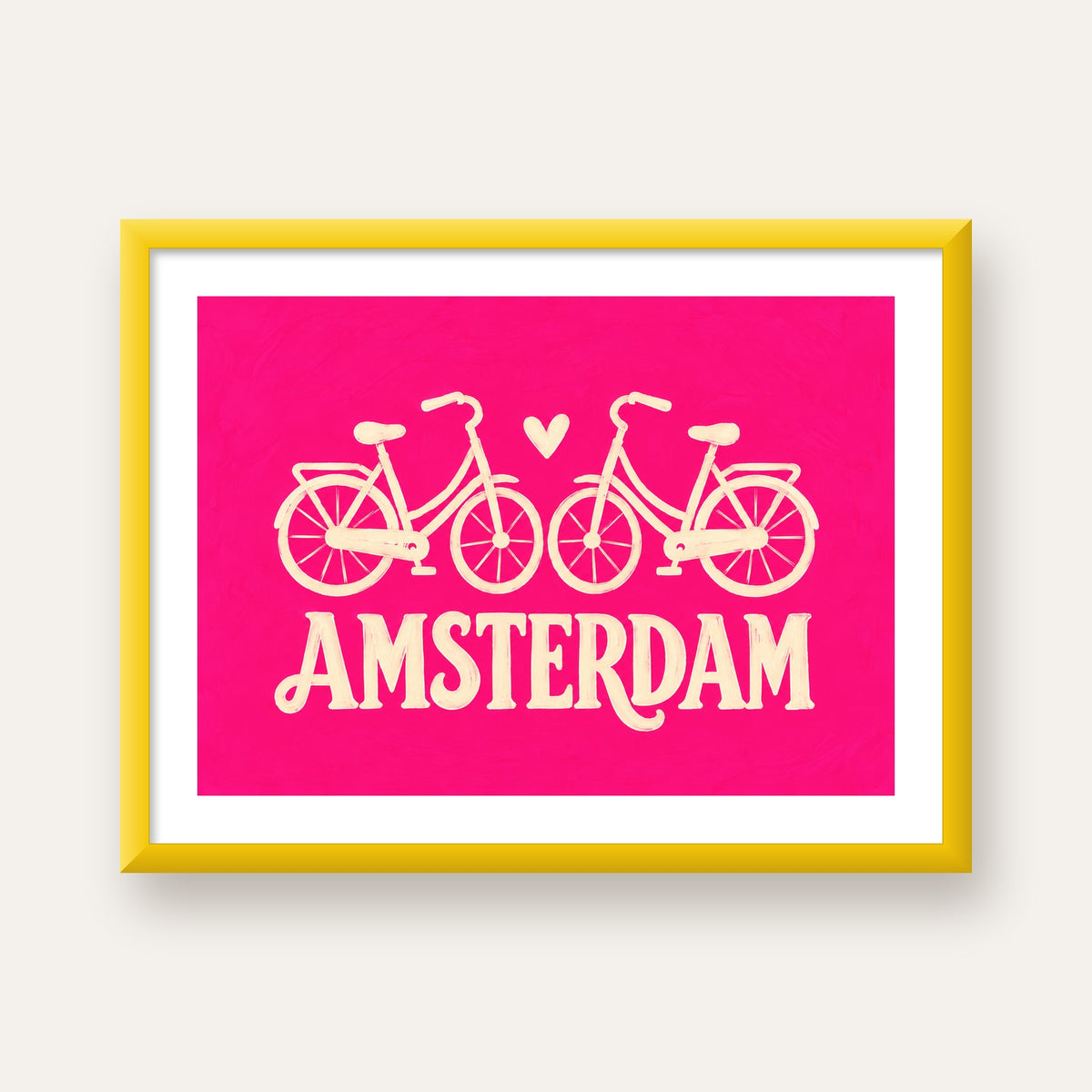 Amsterdam Temalı Bisiklet İllüstrasyonlu Canlı Pembe Poster — sarı çerçeveli paspartulu