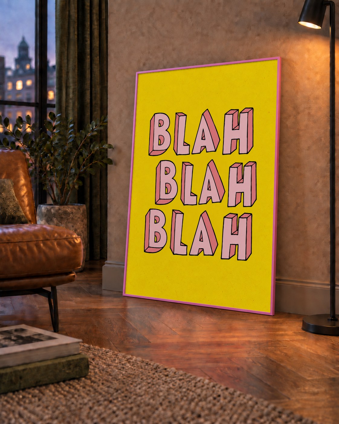 BLAH BLAH BLAH Renkli Tipografi Poster – Sarı ve Pembe — çerçeveli hâliyle bir ev duvarında