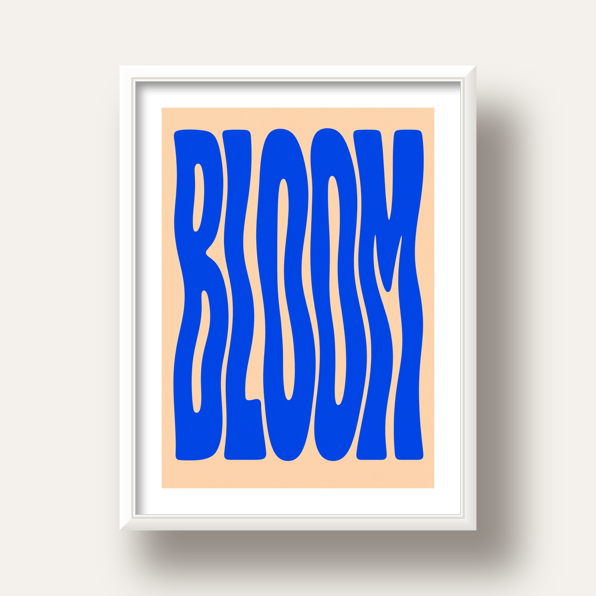 Dalgalı BLOOM Tipografi Poster – Modern Duvar Sanatı — beyaz derin çerçeveli paspartulu