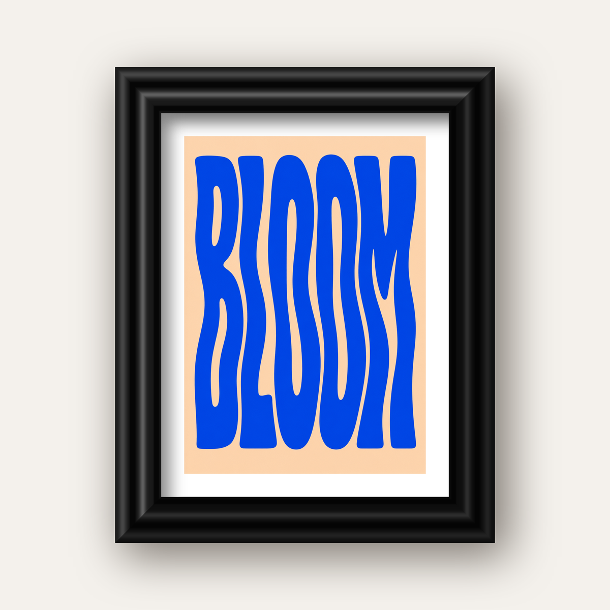 Dalgalı BLOOM Tipografi Poster – Modern Duvar Sanatı — siyah galeri çerçeveli paspartulu