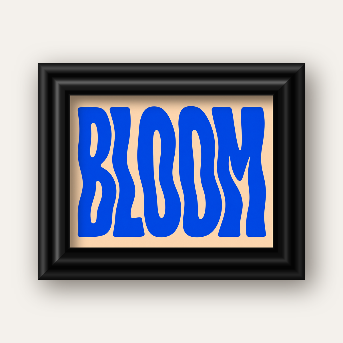 Dalgalı BLOOM Tipografi Poster – Modern Duvar Sanatı — siyah galeri çerçeveli