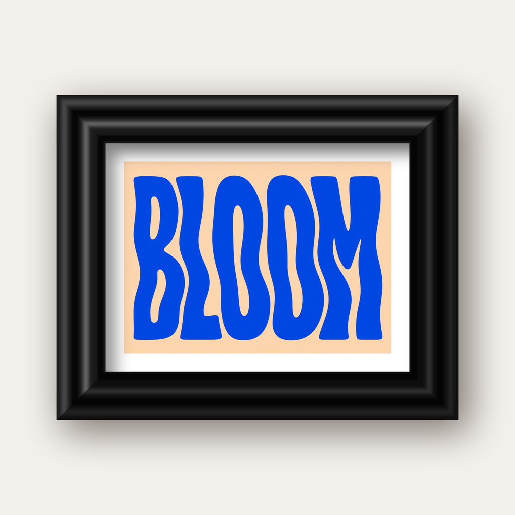 Dalgalı BLOOM Tipografi Poster – Modern Duvar Sanatı — siyah galeri çerçeveli paspartulu