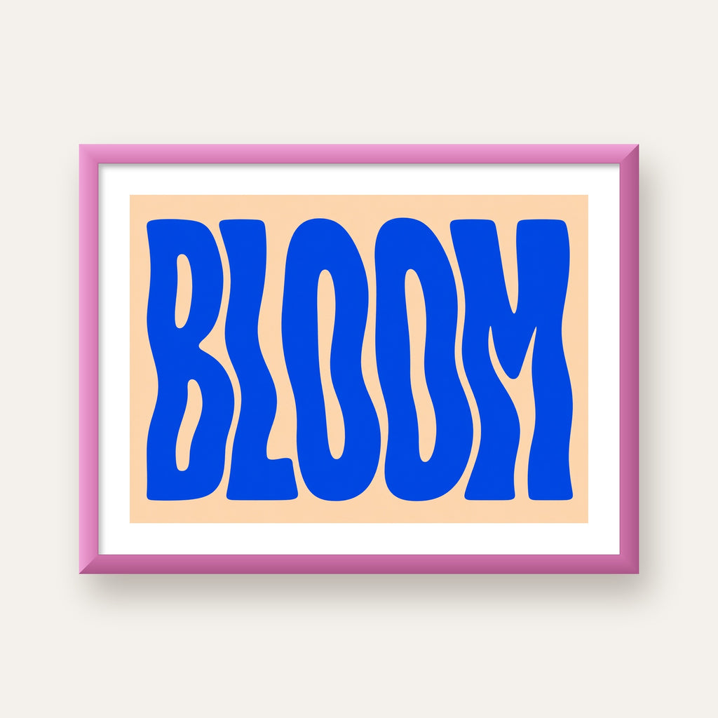 Dalgalı BLOOM Tipografi Poster – Modern Duvar Sanatı — pembe çerçeveli paspartulu