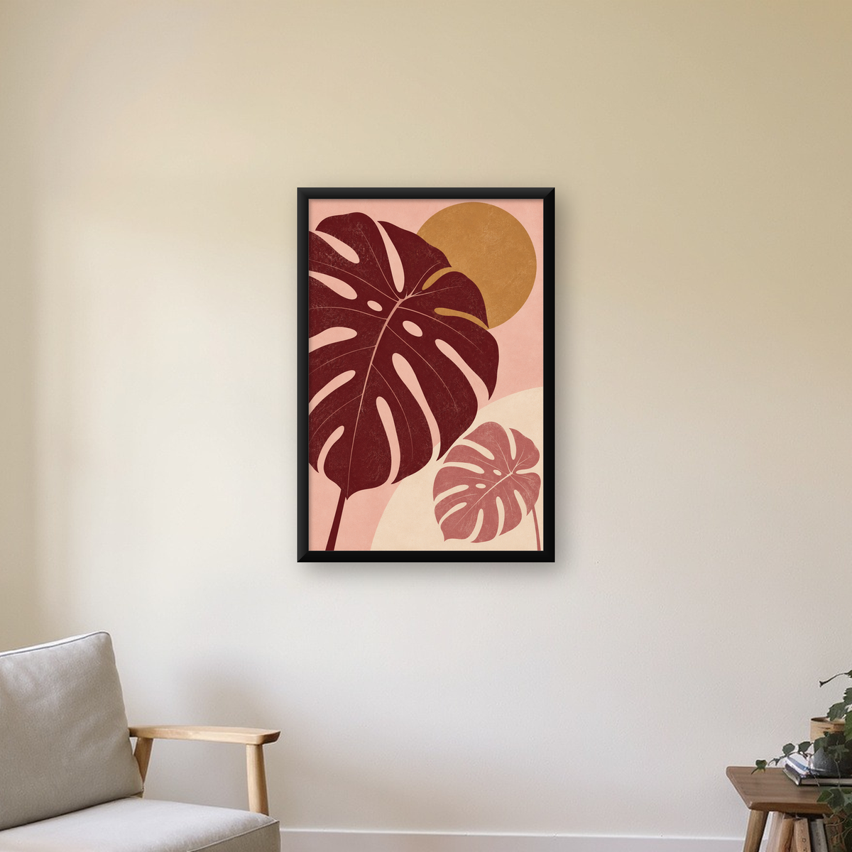 Minimalist Monstera Yaprakları Dijital Sanat Poster — Dikey baskı, çerçeveli hâliyle bir ev duvarında