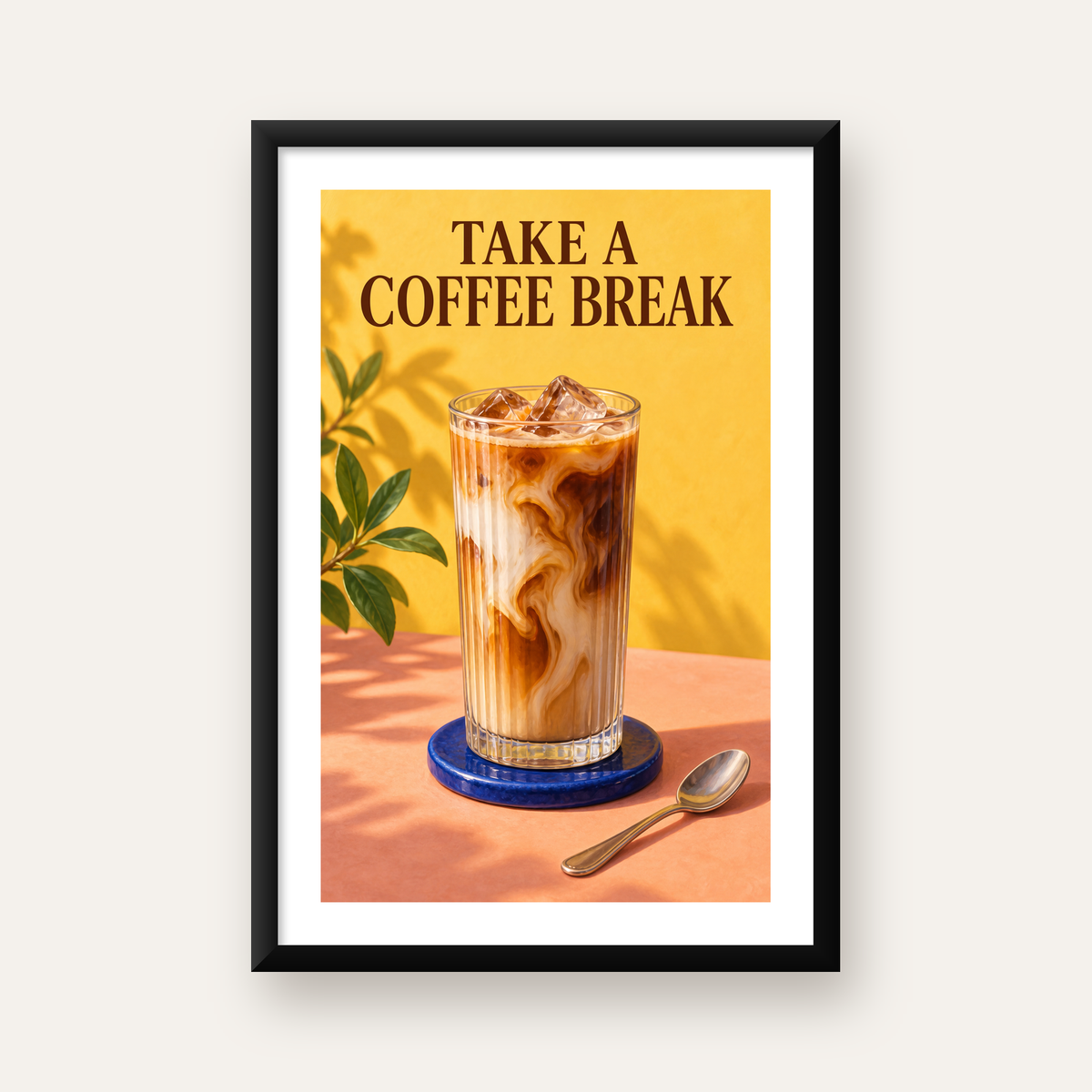 Take a Coffee Break Buzlu Kahve Poster Duvar Dekoru — beyaz paspartulu, düz siyah çerçeveli