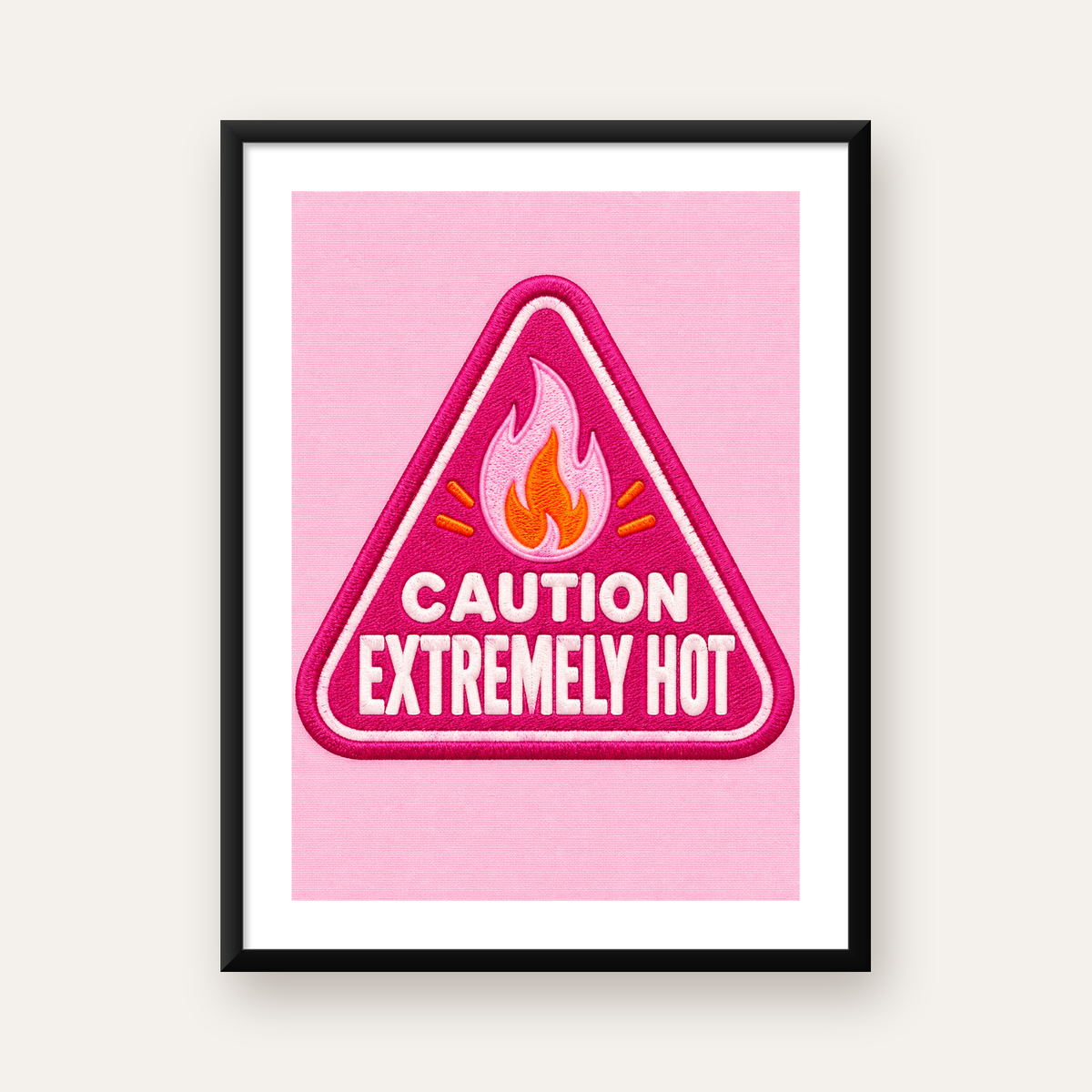 Alev Simgeli Üçgen Uyarı Poster – Pembe Tonlarda Modern Tasarım — Dikey baskı, beyaz kenar boşluklu