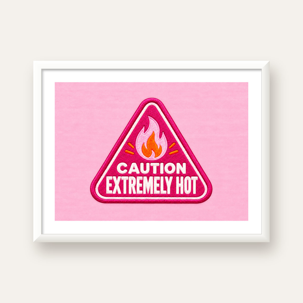 Caution — Extremely Hot — beyaz çerçeveli yatay poster