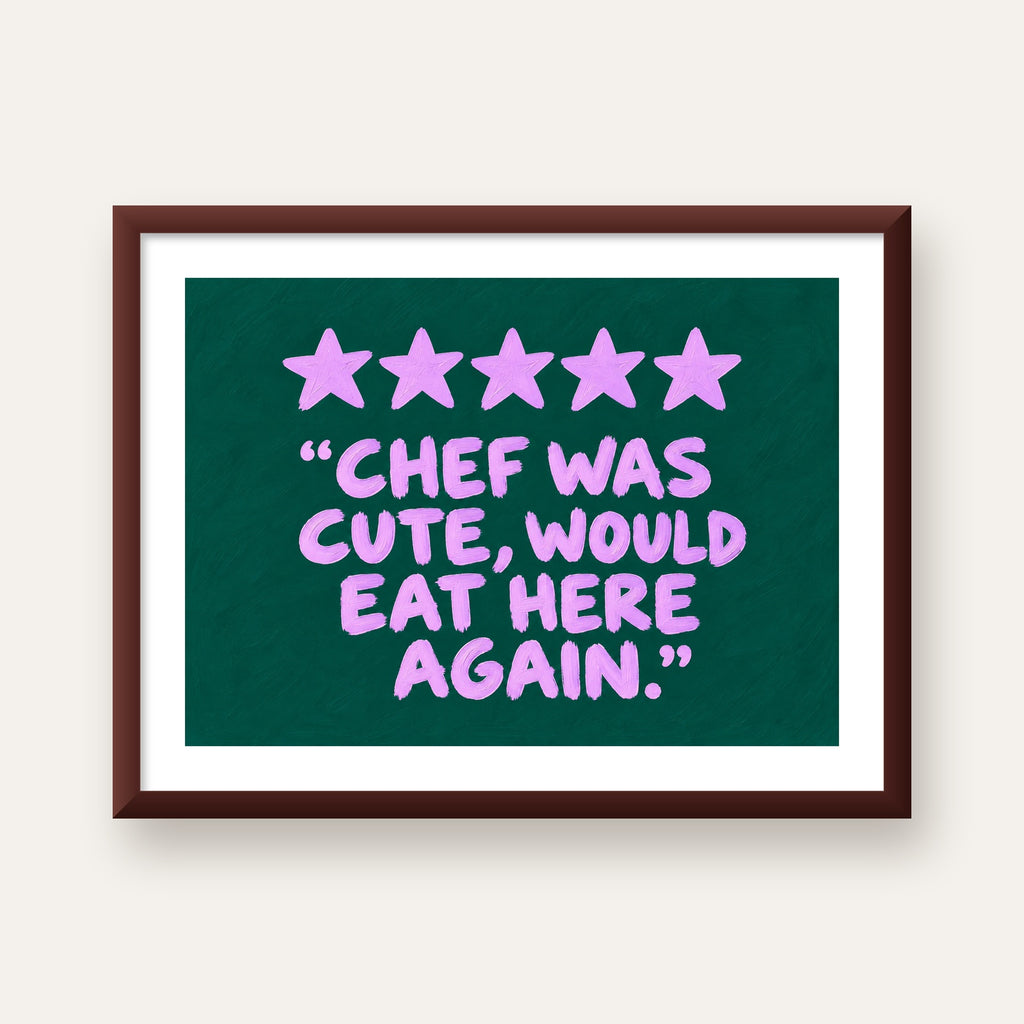 Eğlenceli Restoran Yorumu Poster – CHEF WAS CUTE, 5 Yıldızlı — ceviz çerçeveli paspartulu