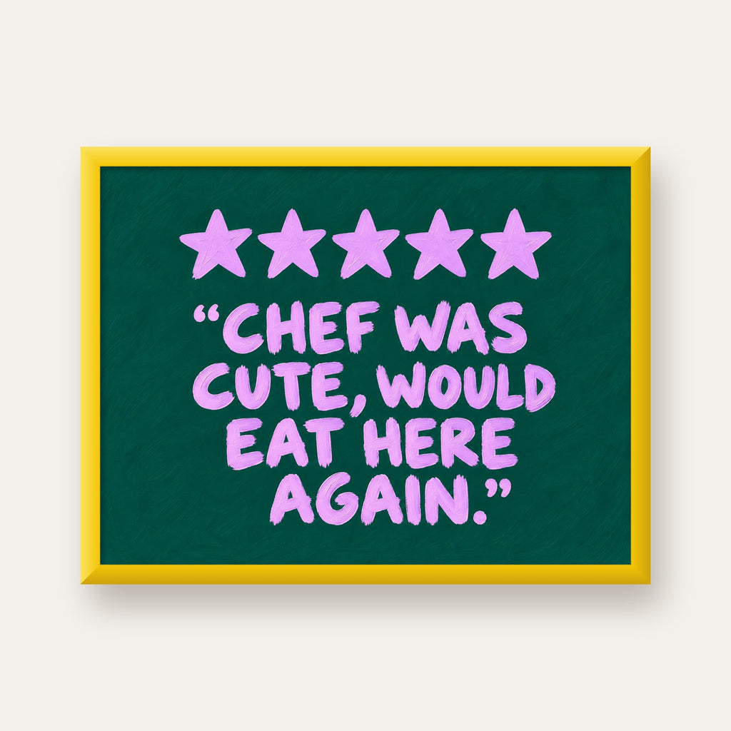 Eğlenceli Restoran Yorumu Poster – CHEF WAS CUTE, 5 Yıldızlı — sarı çerçeveli