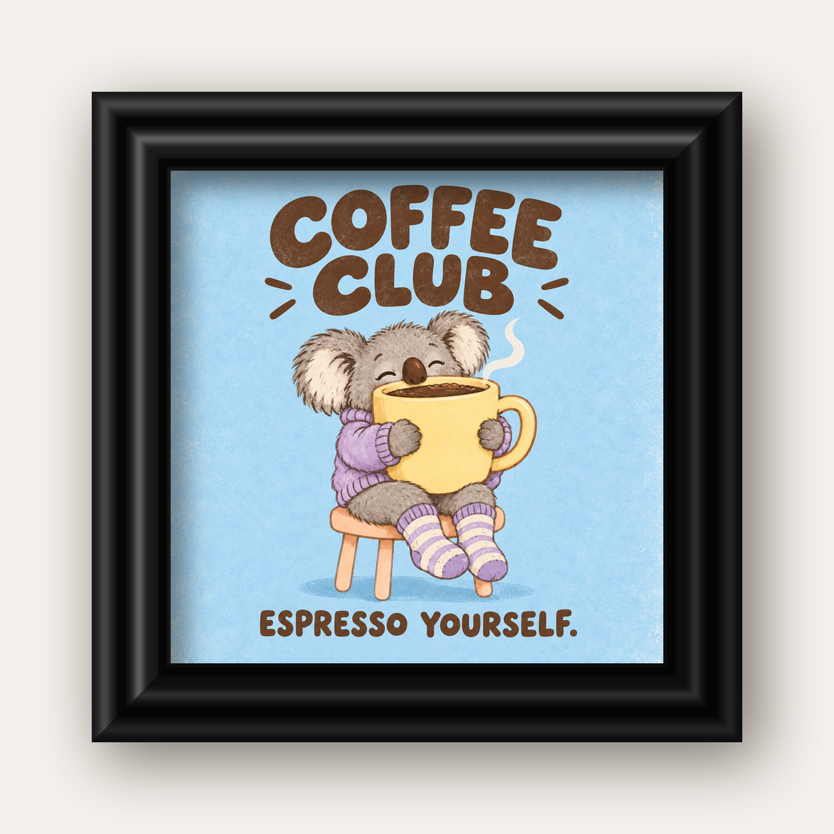 Kahve Seven Koala Poster – Sevimli Dijital Sanat Baskısı — siyah galeri çerçeveli