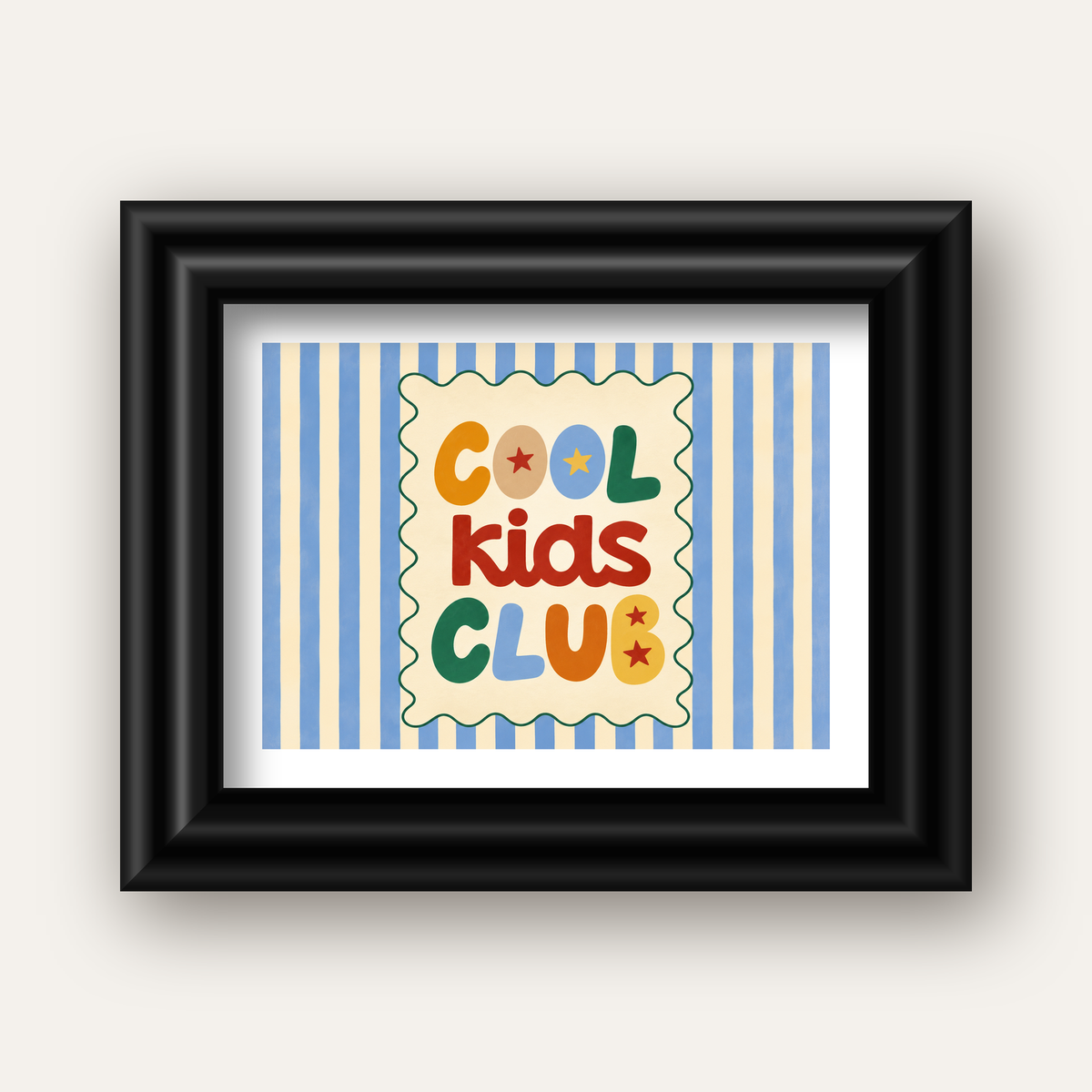 Cool Kids Club — siyah galeri çerçeveli paspartulu