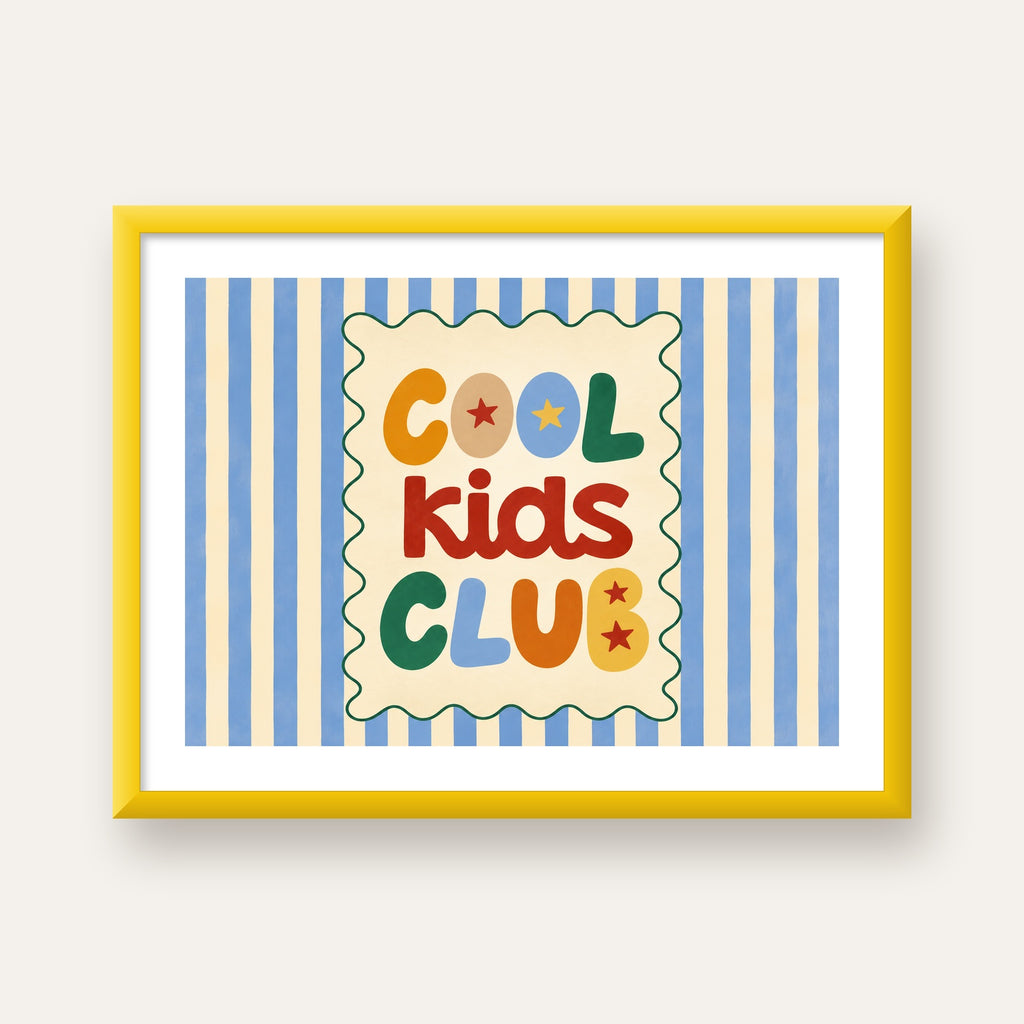 Cool Kids Club — sarı çerçeveli paspartulu