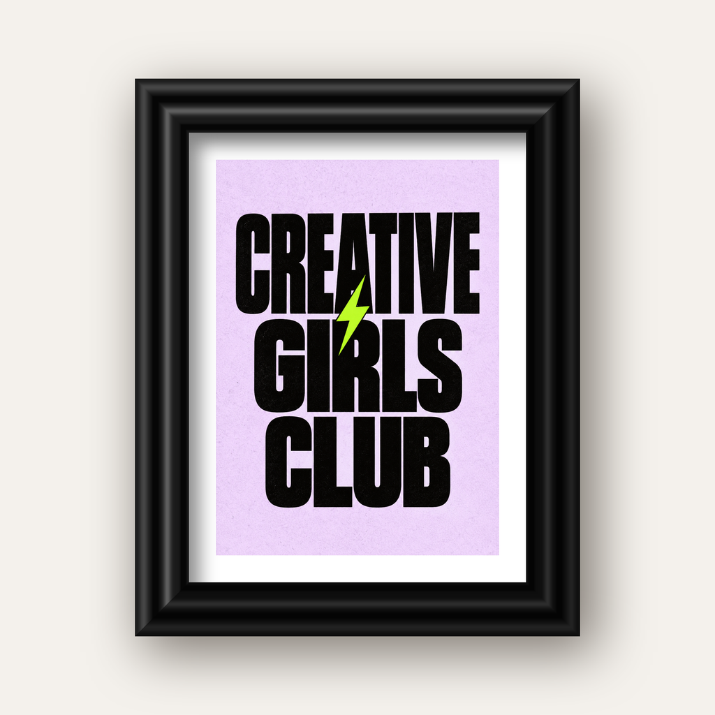CREATIVE GIRLS CLUB Tipografik Motive Edici Poster — siyah galeri çerçeveli paspartulu