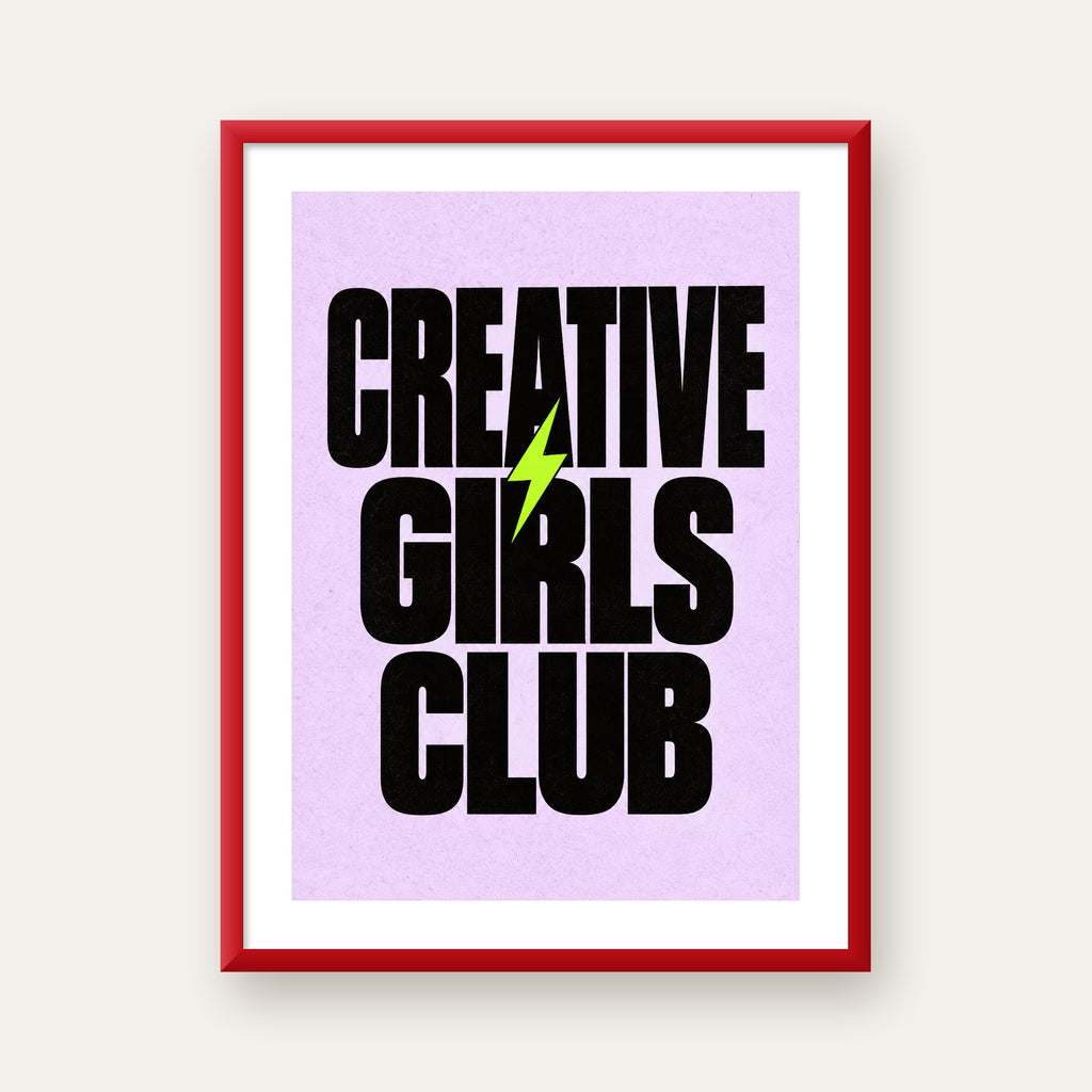 CREATIVE GIRLS CLUB Tipografik Motive Edici Poster — kırmızı çerçeveli paspartulu