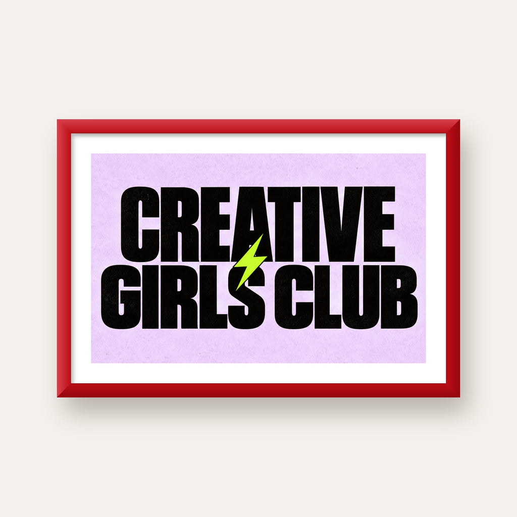 CREATIVE GIRLS CLUB Tipografik Motive Edici Poster — kırmızı çerçeveli paspartulu