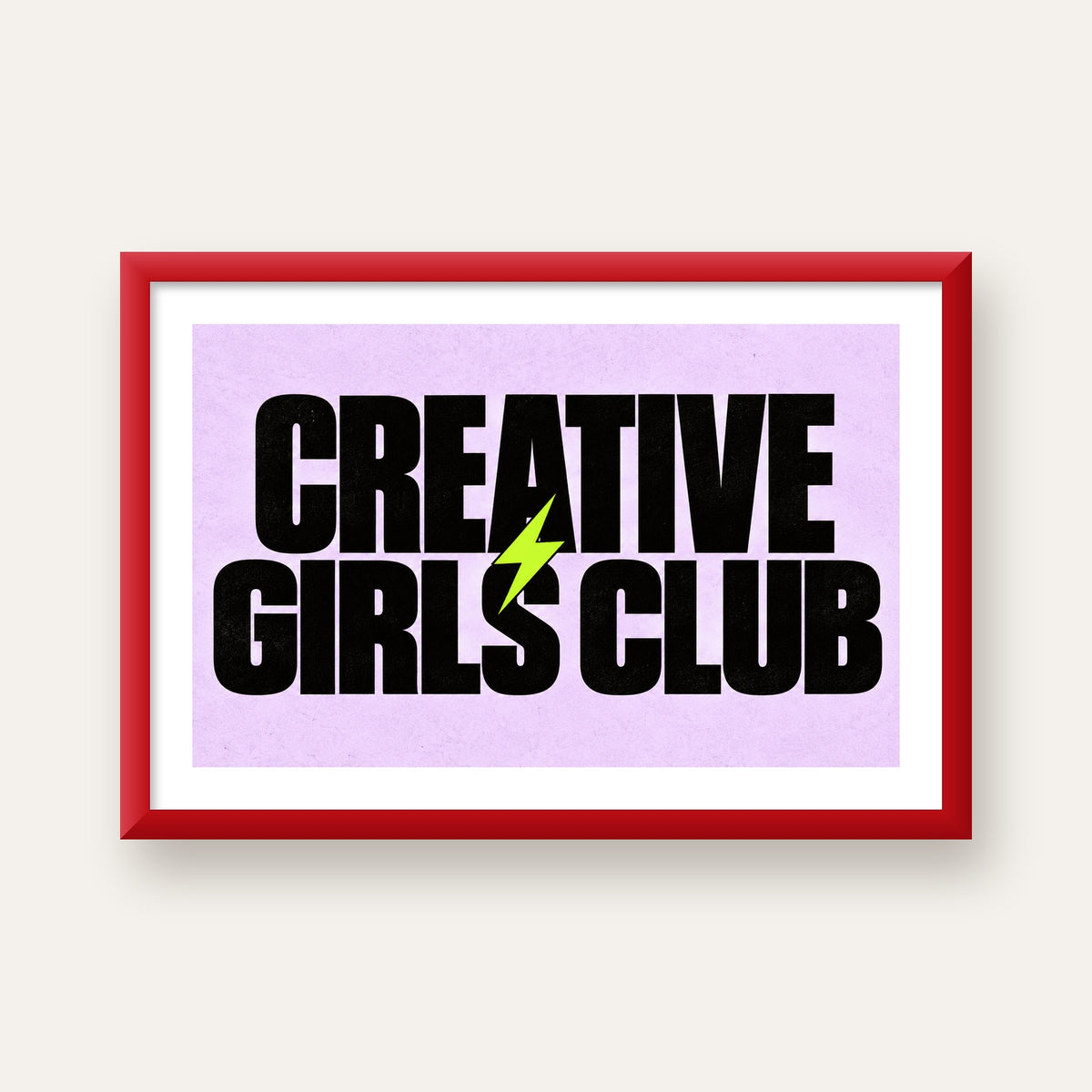 CREATIVE GIRLS CLUB Tipografik Motive Edici Poster — kırmızı çerçeveli paspartulu
