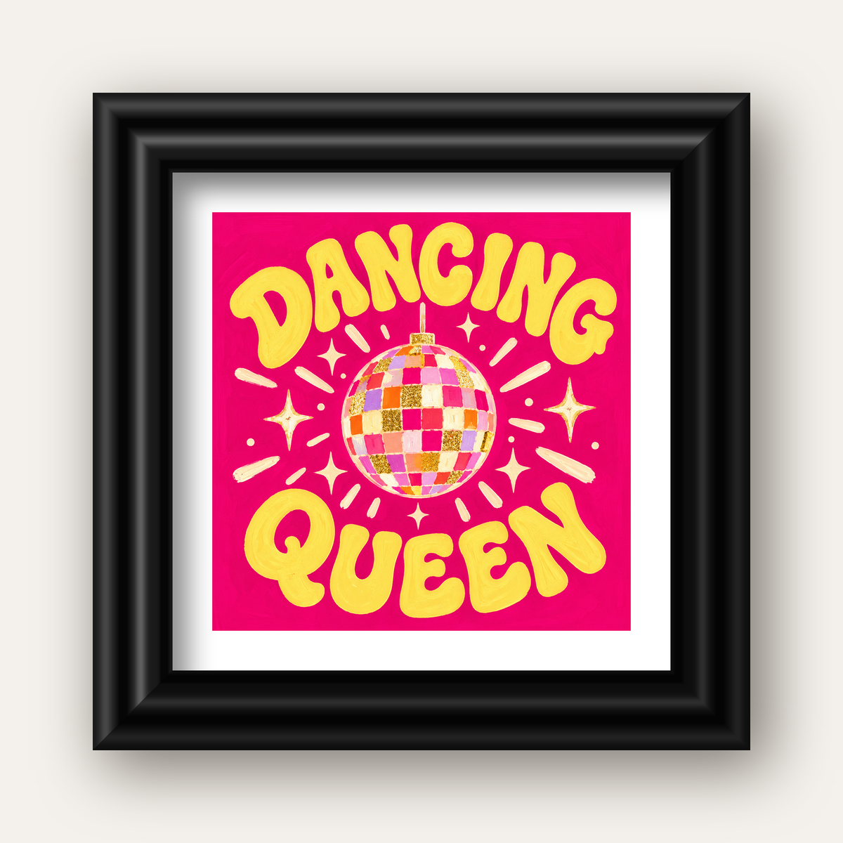 Dancing Queen Disco Topu Poster - Renkli ve Enerjik Duvar Dekoru — siyah galeri çerçeveli paspartulu