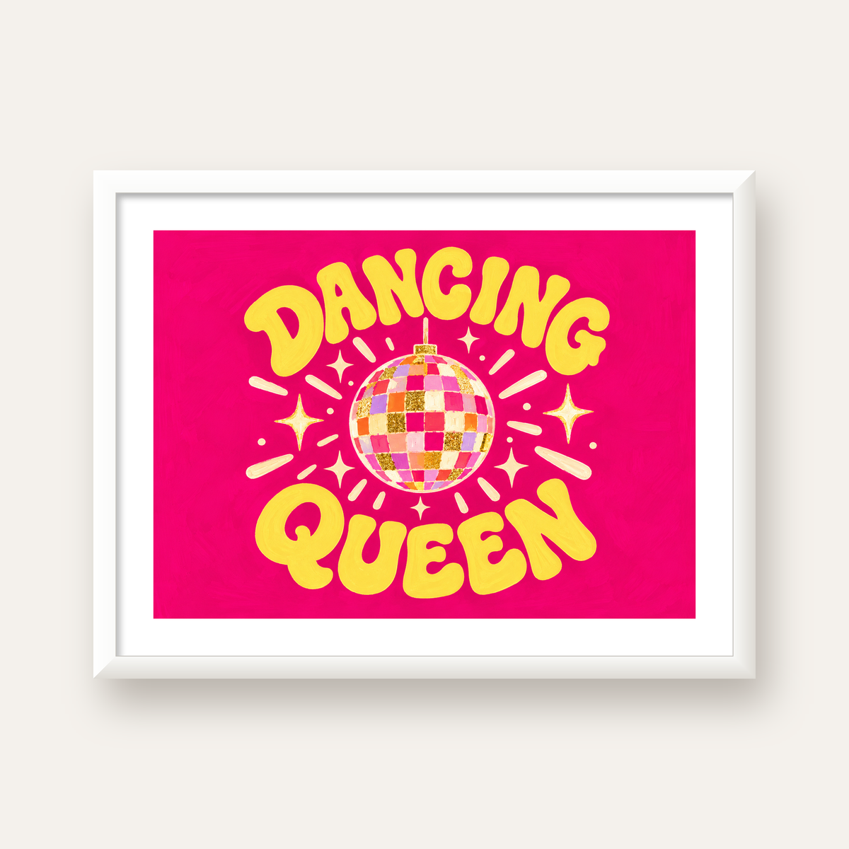 Dancing Queen Disco Topu Poster - Renkli ve Enerjik Duvar Dekoru — beyaz çerçeveli yatay poster