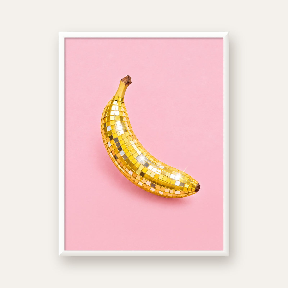 Disco Muzlu Pop Sanat Poster – Pembe Minimal Kolaj Baskı — beyaz çerçeveli dikey poster