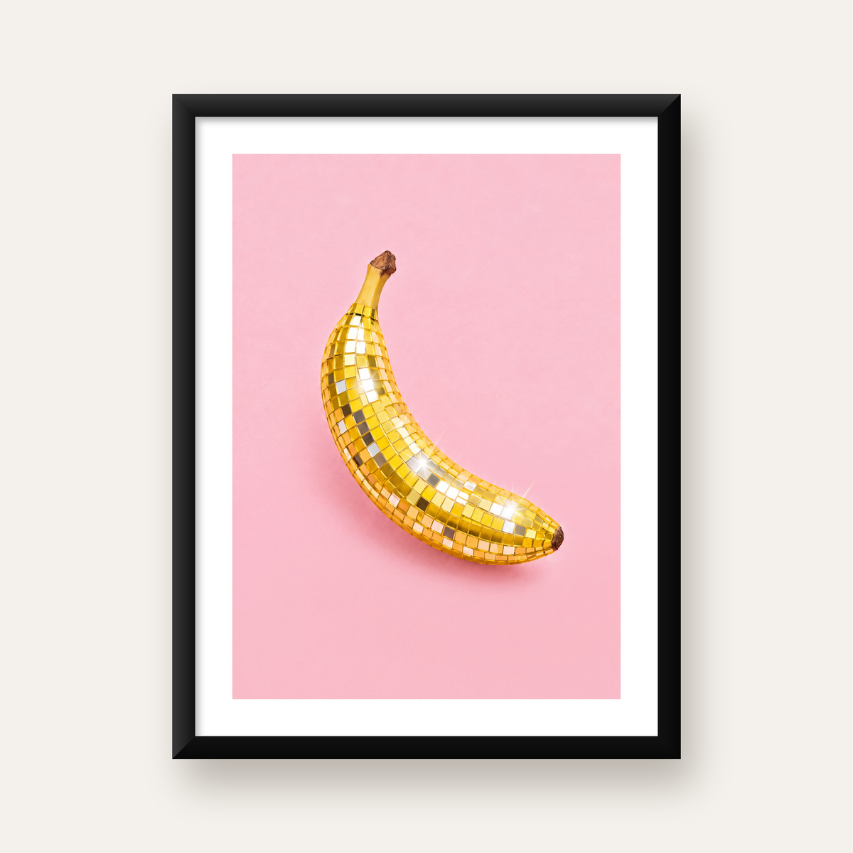 Disco Muzlu Pop Sanat Poster – Pembe Minimal Kolaj Baskı — Dikey baskı, beyaz paspartulu
