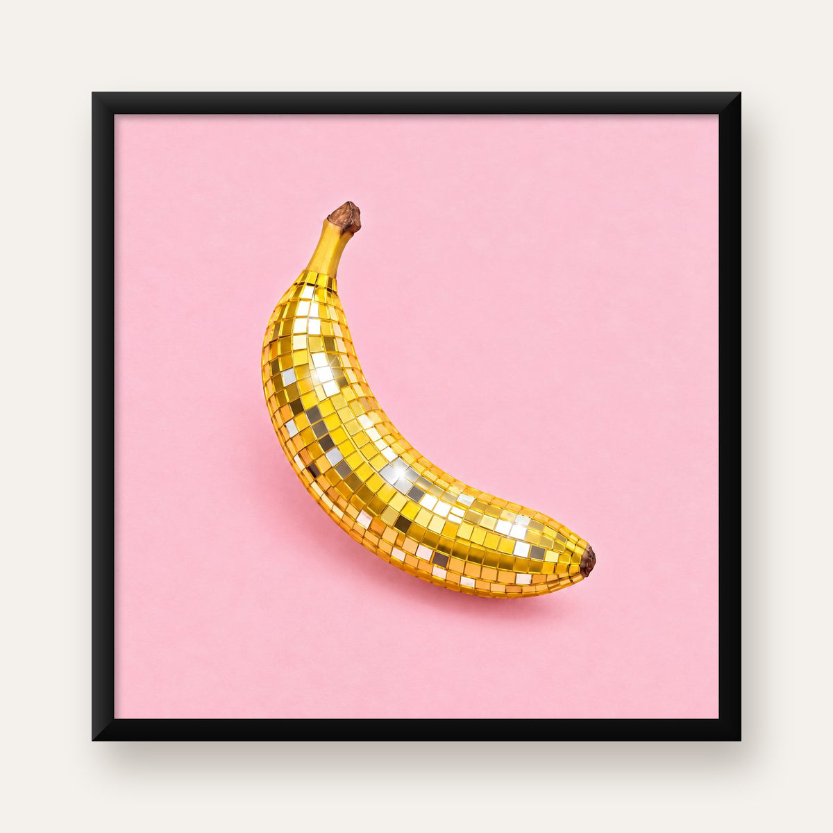 Disco Muzlu Pop Sanat Poster – Pembe Minimal Kolaj Baskı — Kare baskı, düz siyah çerçeveli duvar posteri