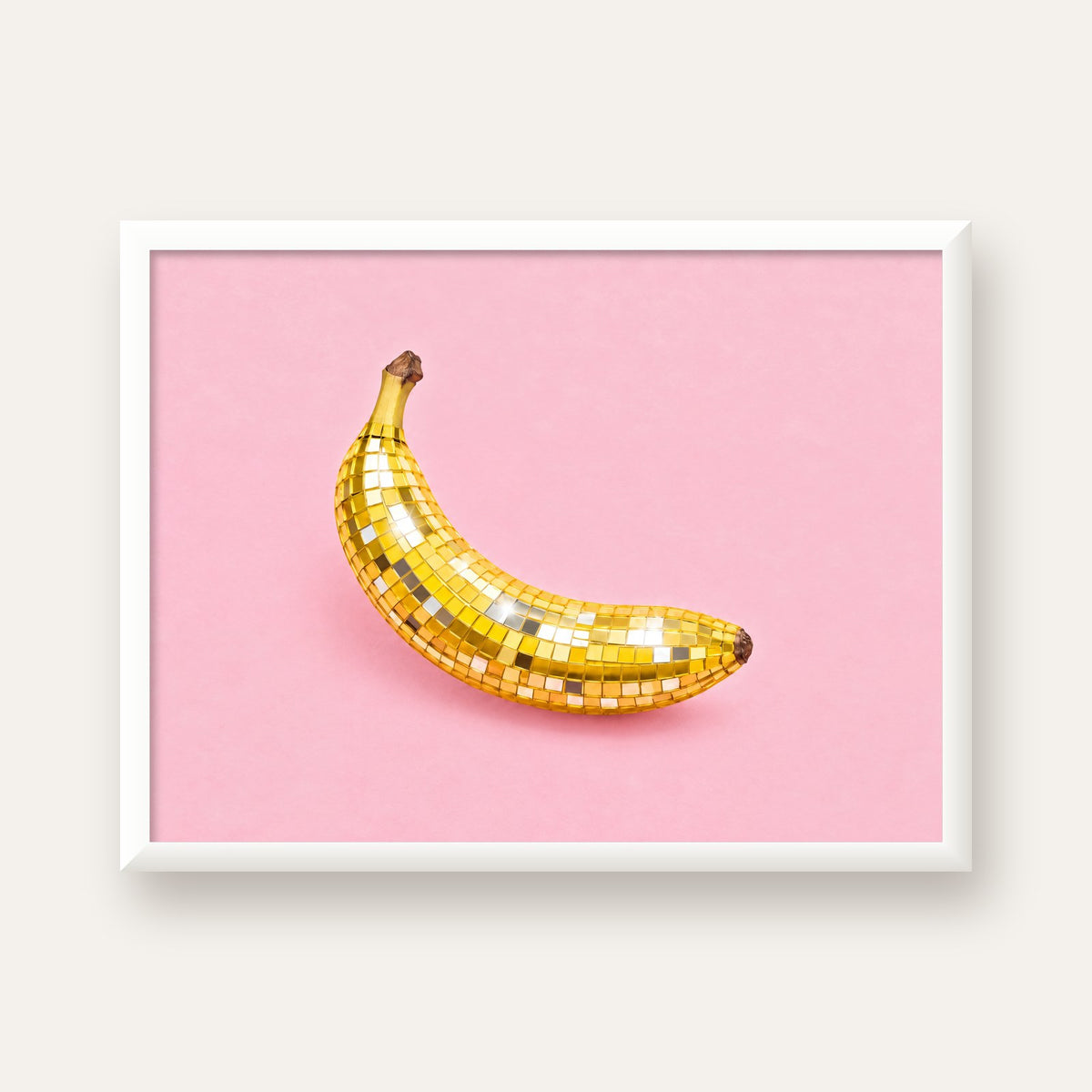 Disco Muzlu Pop Sanat Poster – Pembe Minimal Kolaj Baskı — beyaz çerçeveli yatay poster