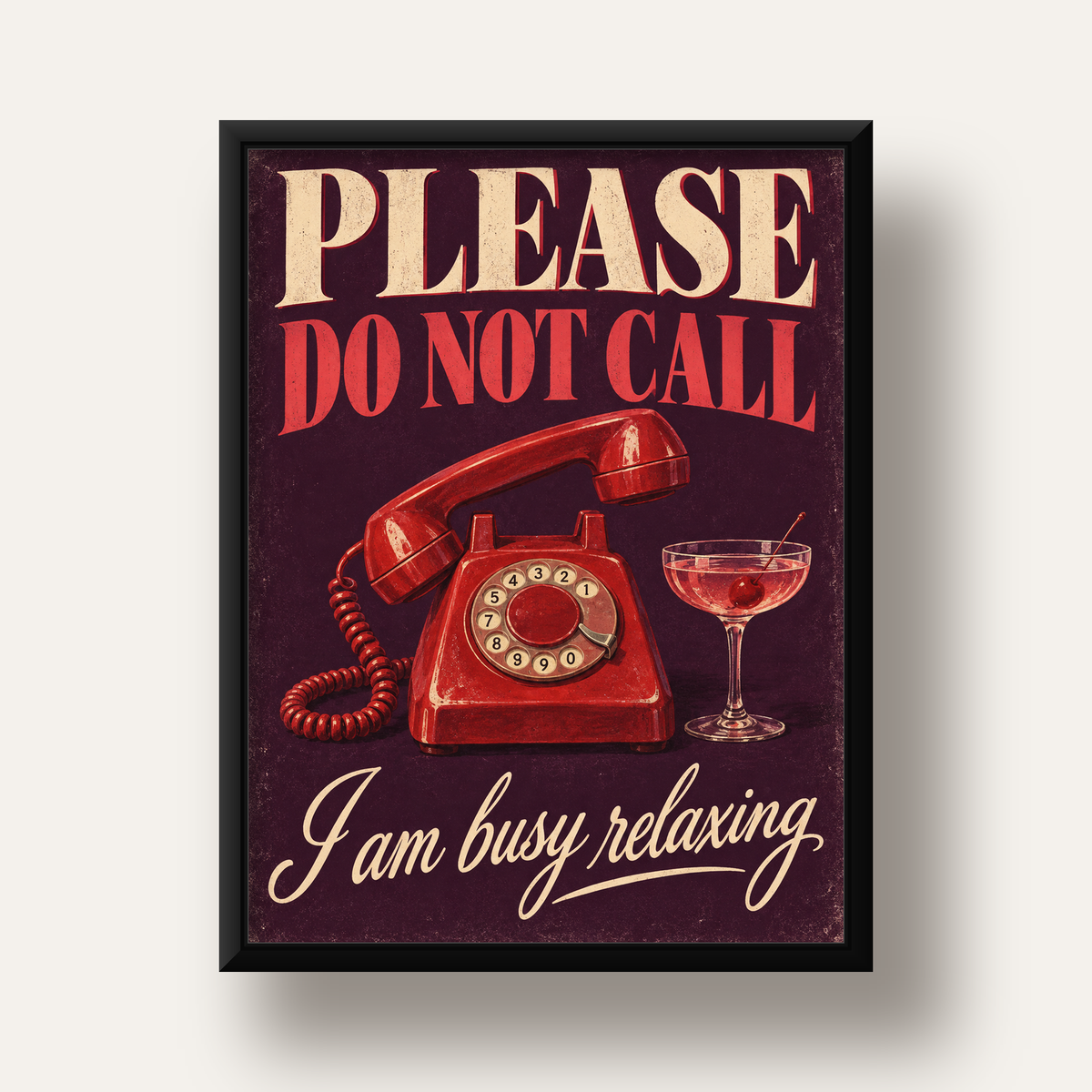 Retro Telefon ve Kokteyl Desenli Poster – Modern Duvar Sanatı — siyah derin çerçeveli