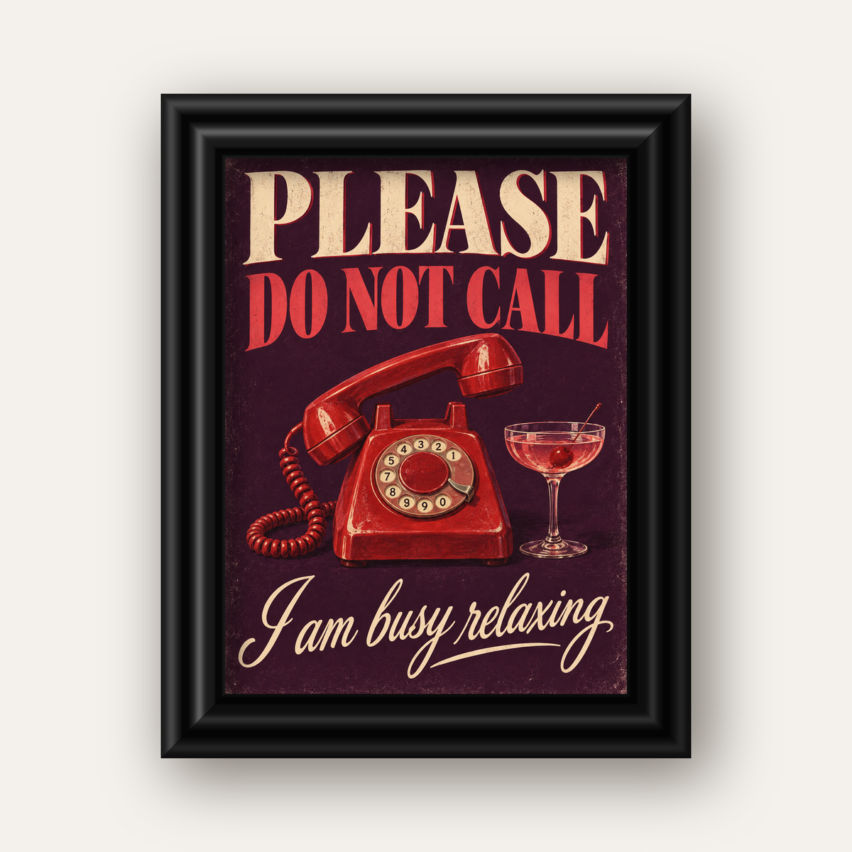 Retro Telefon ve Kokteyl Desenli Poster – Modern Duvar Sanatı — siyah galeri çerçeveli