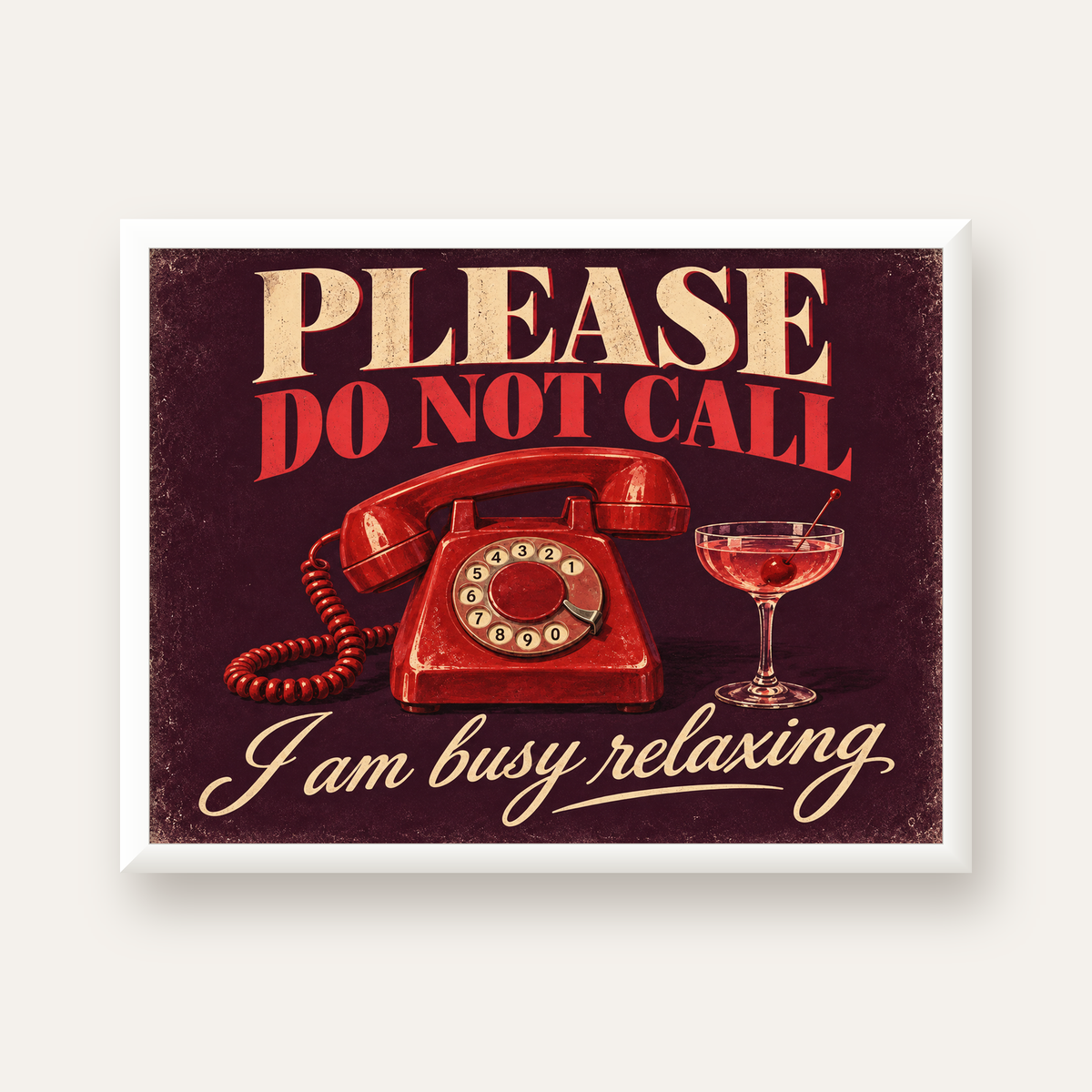 Retro Telefon ve Kokteyl Desenli Poster – Modern Duvar Sanatı — beyaz çerçeveli yatay poster