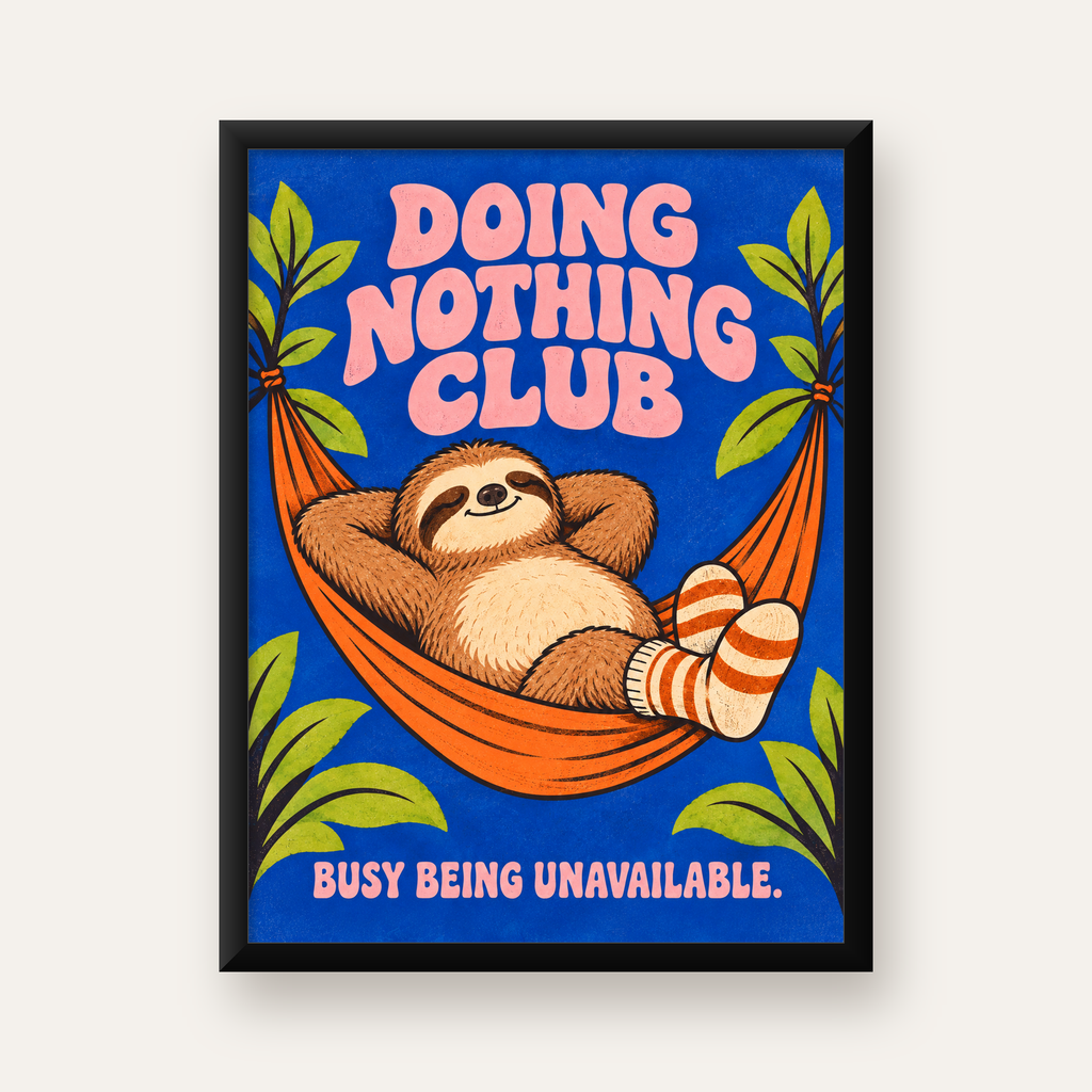 Tembel Hayvan ve Hamak Poster – Doing Nothing Club Dekor — Dikey baskı, düz siyah çerçeveli duvar posteri