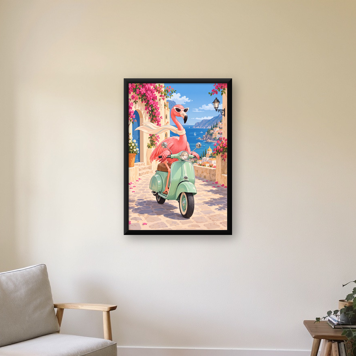 Flamingolu Akdeniz Sahil Kasabası Retro Poster — Dikey baskı, çerçeveli hâliyle bir ev duvarında