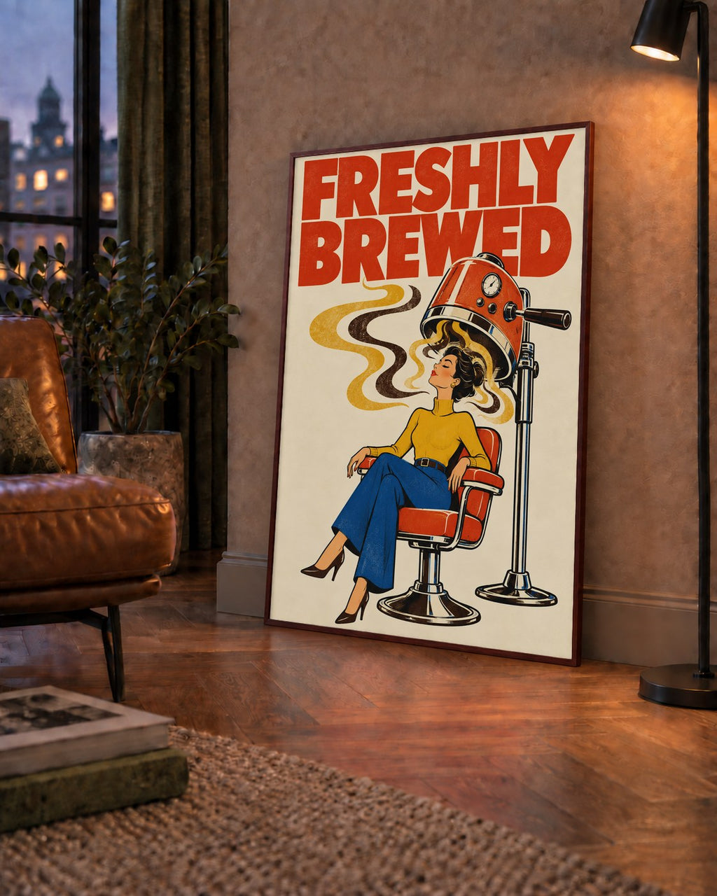 Freshly Brewed Retro Kahve Tipografi Poster — çerçeveli hâliyle bir ev duvarında
