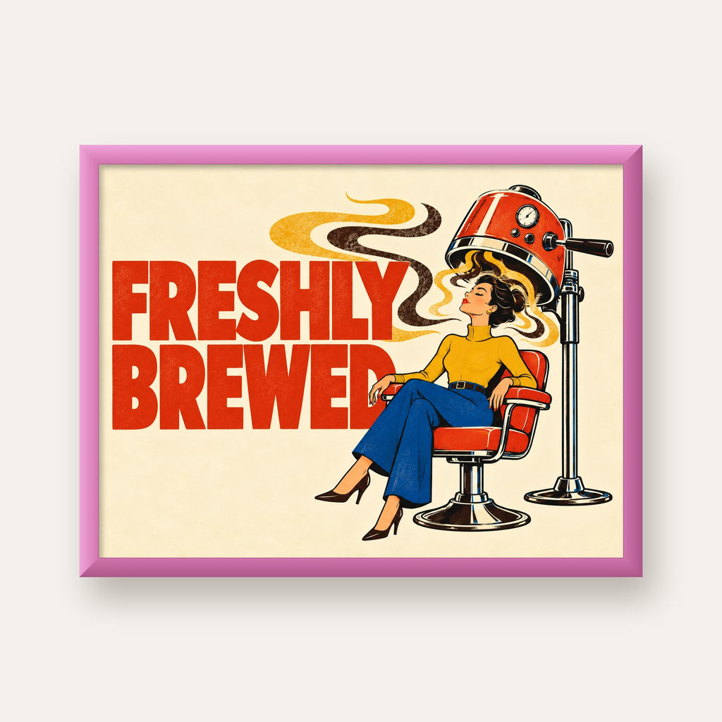 Freshly Brewed Retro Kahve Tipografi Poster — pembe çerçeveli