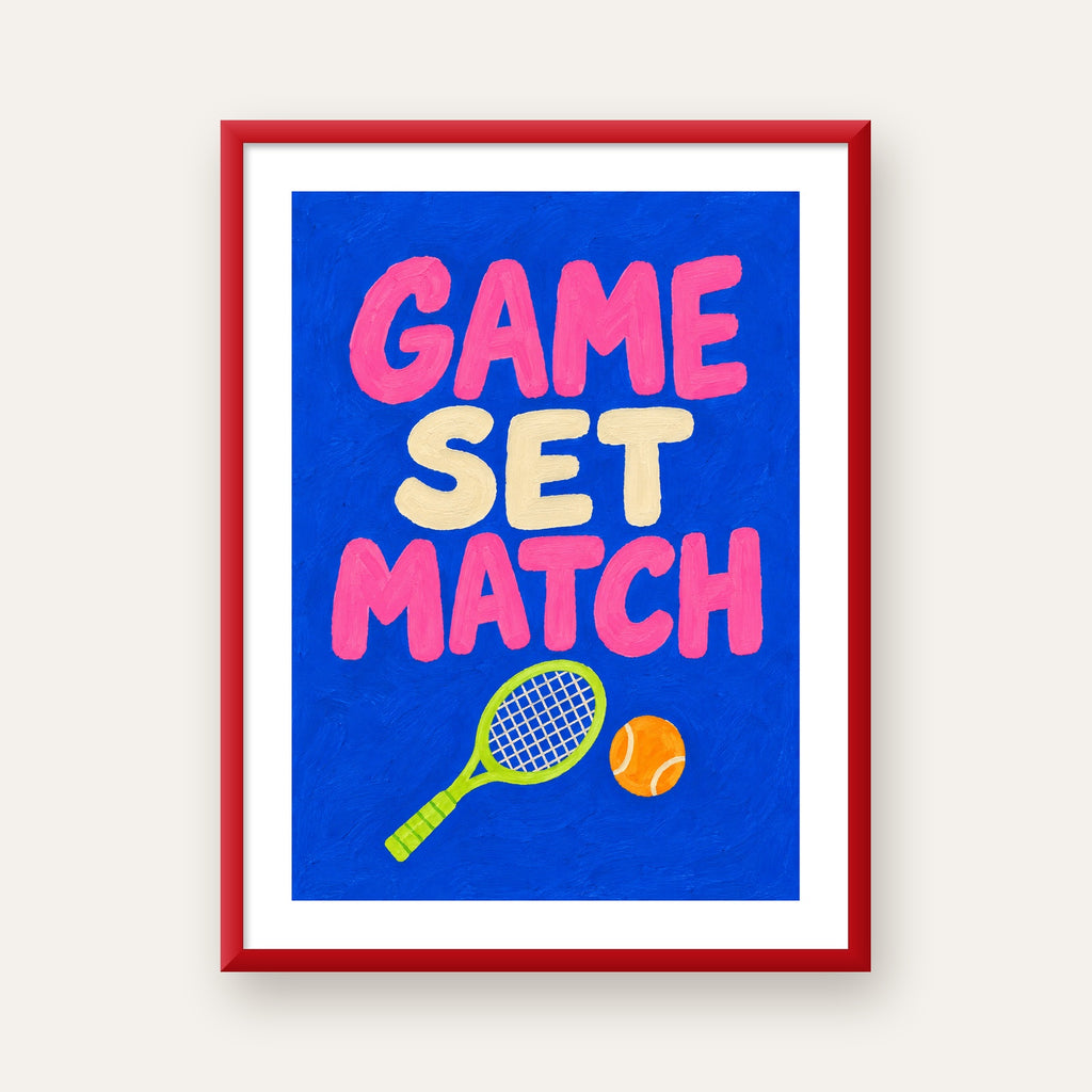 GAME SET MATCH Tipografi Tenis Temalı Canlı Poster — kırmızı çerçeveli paspartulu