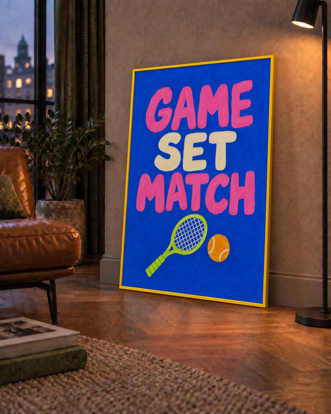 GAME SET MATCH Tipografi Tenis Temalı Canlı Poster — çerçeveli hâliyle bir ev duvarında