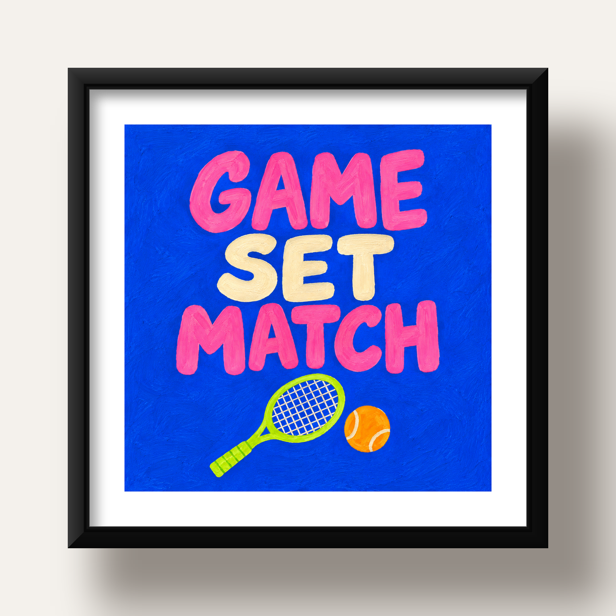 GAME SET MATCH Tipografi Tenis Temalı Canlı Poster — siyah derin çerçeveli paspartulu