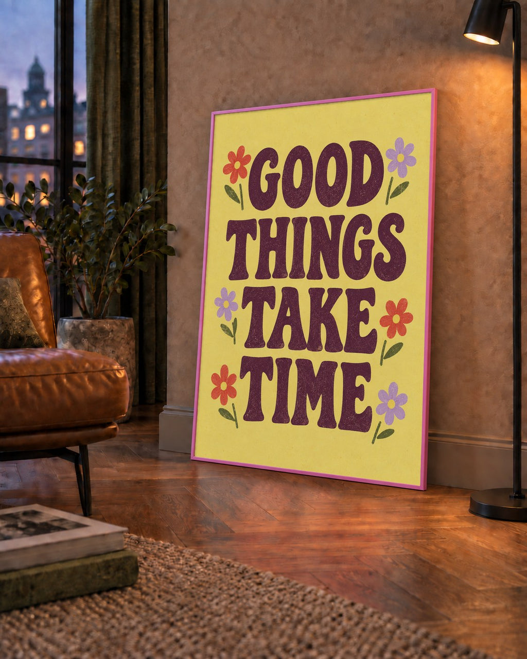 Good Things Take Time Motifli Retro Motivasyon Posteri — çerçeveli hâliyle bir ev duvarında