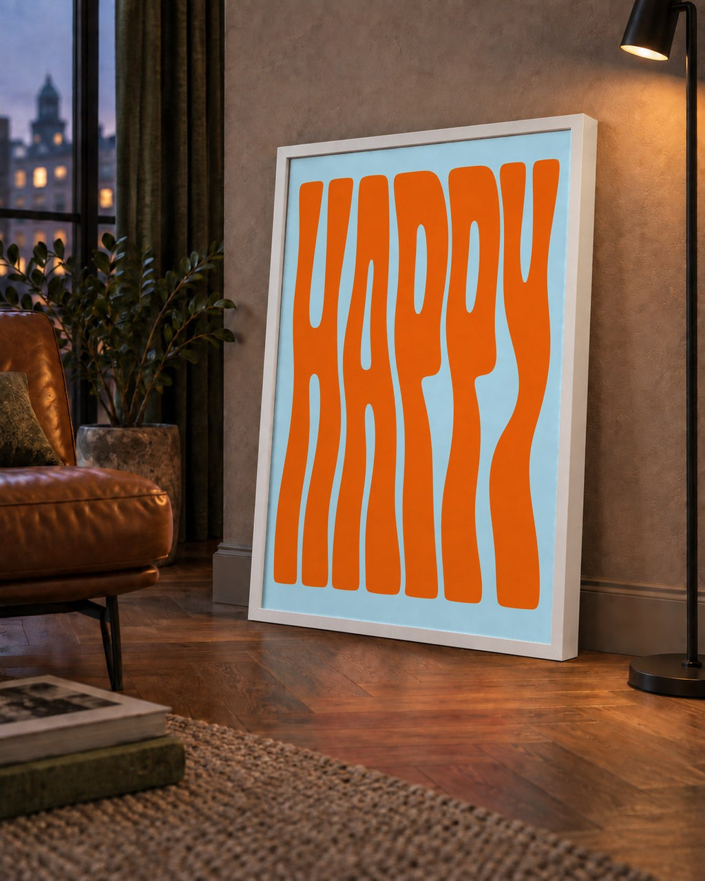 Retro Tipografi Poster – ‘HAPPY’ Dalgalı Harfler, Turuncu Mavi — çerçeveli hâliyle bir ev duvarında