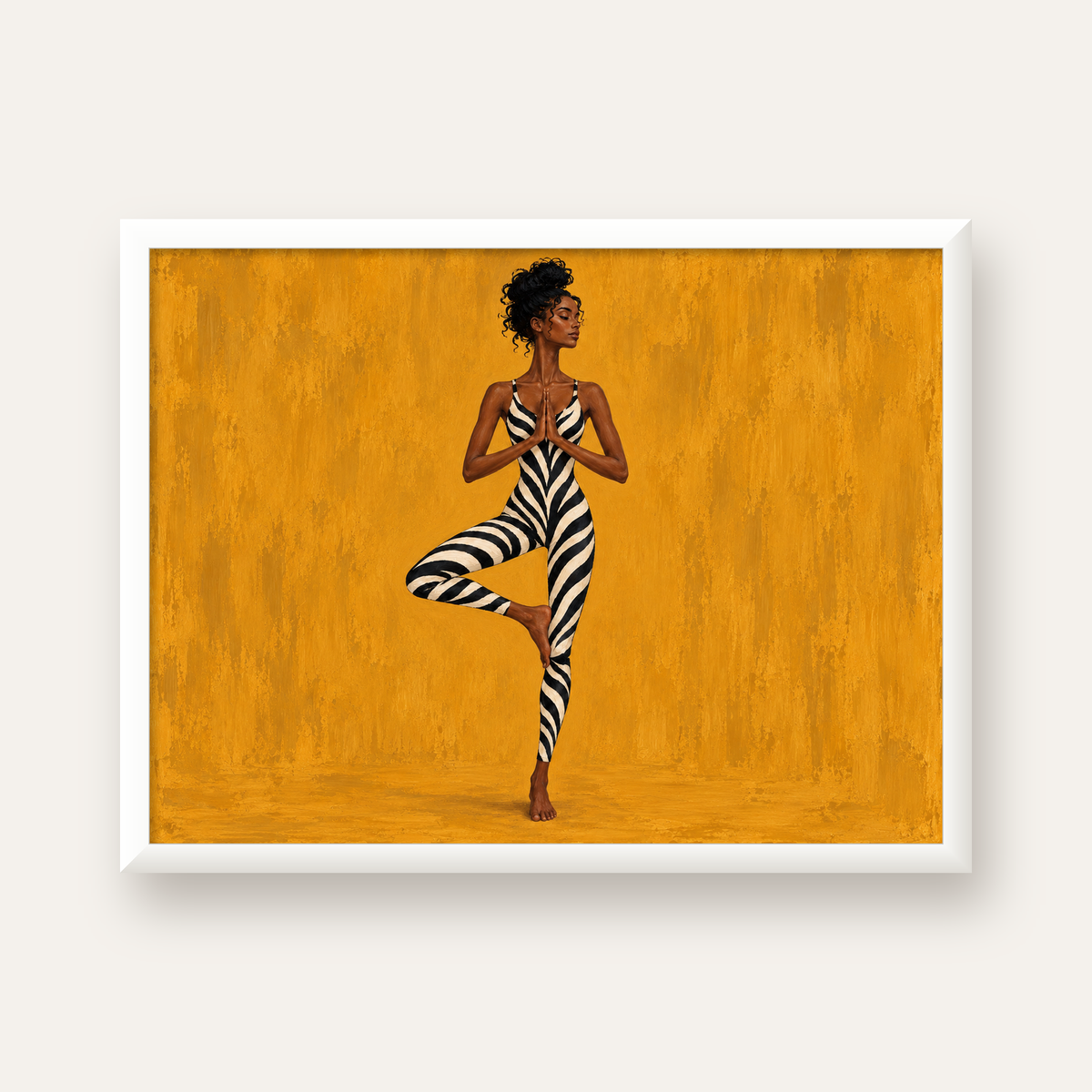 Hardal Sarısı Zebra Desenli Ağaç Pozu Yoga Poster — beyaz çerçeveli yatay poster