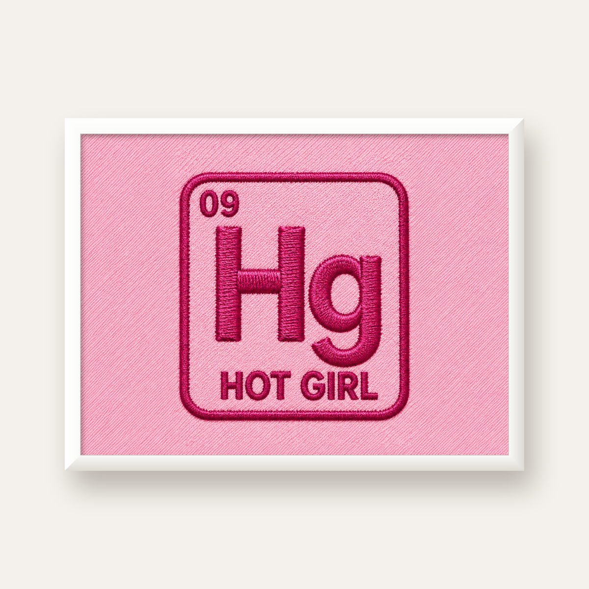 HG — Hot Girl — beyaz çerçeveli yatay poster