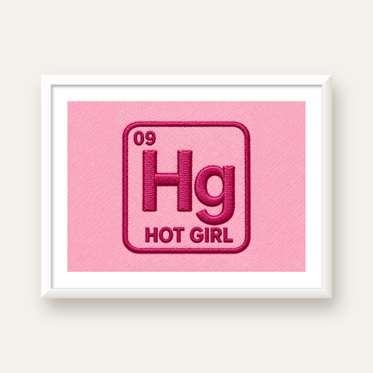 HG — Hot Girl — beyaz çerçeveli yatay poster