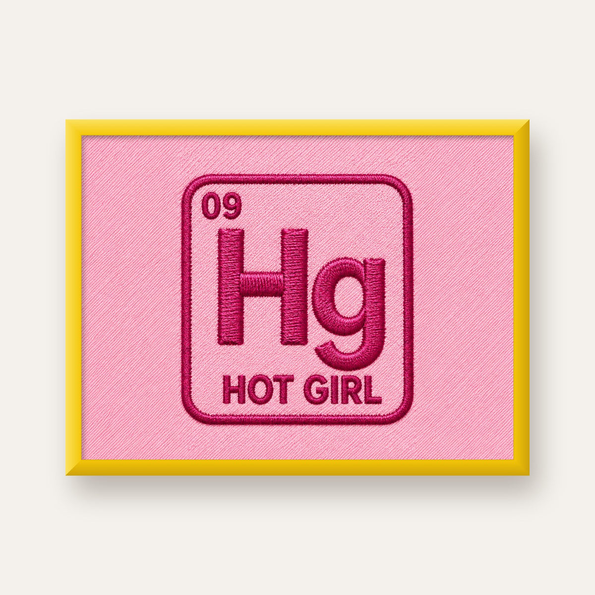 HG — Hot Girl — sarı çerçeveli