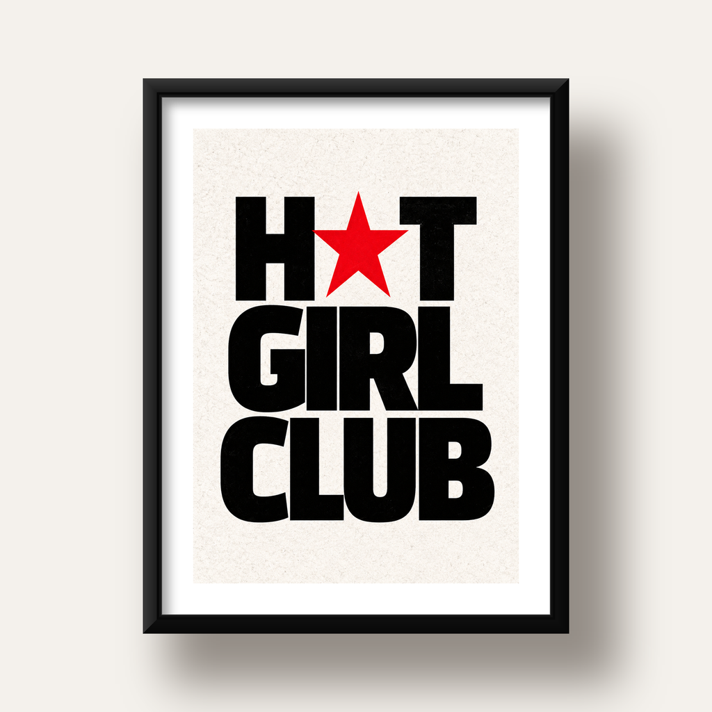 HOT GIRL CLUB Tipografi ve Yıldız Detaylı Poster — siyah derin çerçeveli paspartulu
