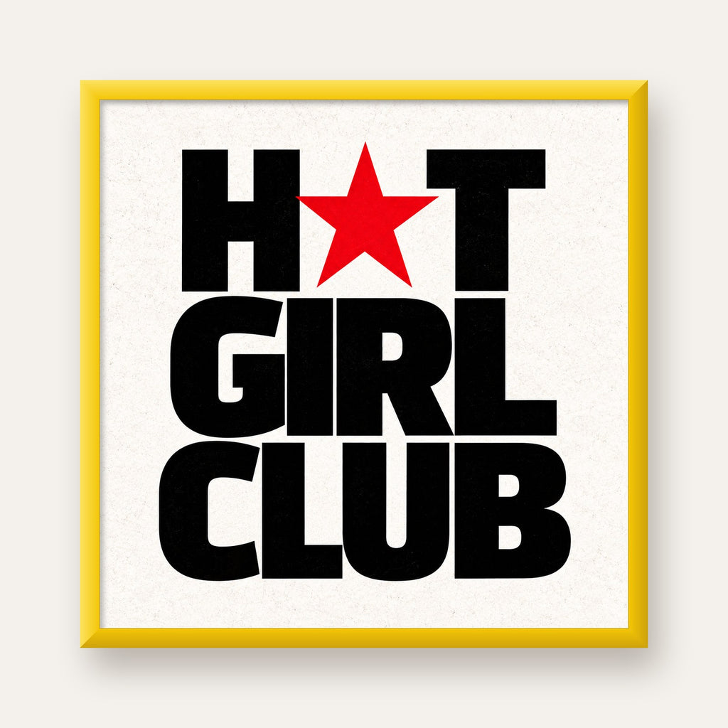 HOT GIRL CLUB Tipografi ve Yıldız Detaylı Poster — sarı çerçeveli
