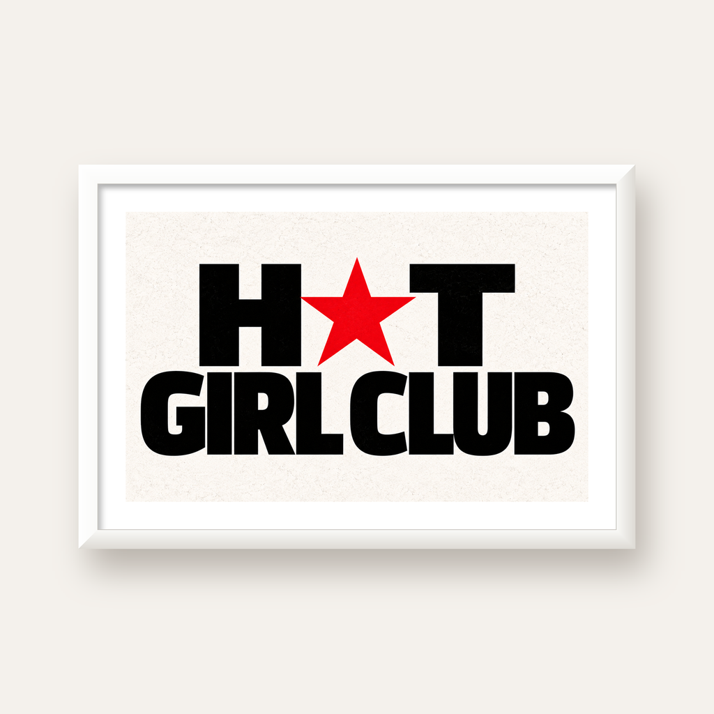 HOT GIRL CLUB Tipografi ve Yıldız Detaylı Poster — beyaz çerçeveli yatay poster